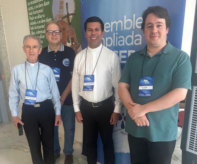 Arquidiocese de Uberaba participa de Assembleia Episcopal em Momento Histórico para a Igreja no Brasil