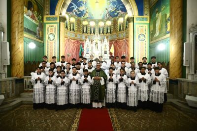 Novos Acólitos são enviados para a missão de servir ao altar no Santuário São Domingos de Gusmão
