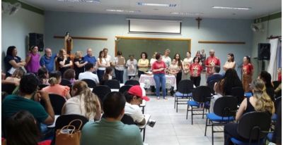 Paróquia Santa Teresinha realiza Encontro do Pós-Batismo com crianças e famílias