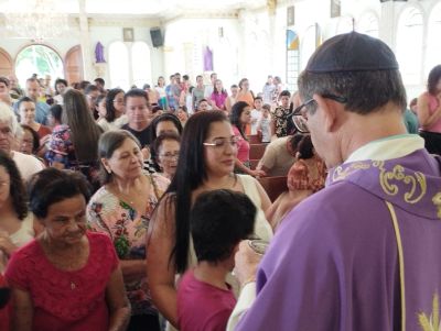 Quarta-feira de Cinzas em Araxá reúne centenas de fiéis na Paróquia de Santo Antônio de Pádua
