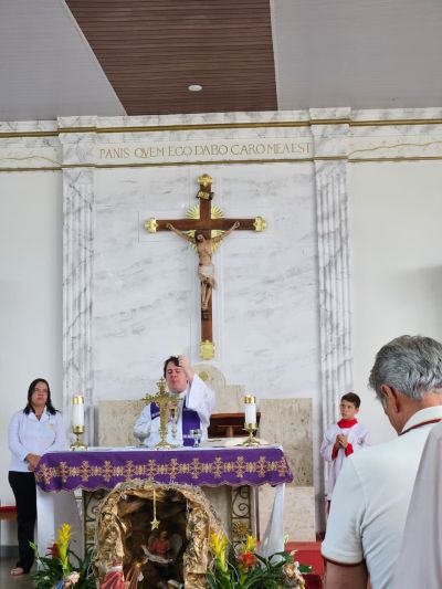 Renovação Carismática se reúne em assembleia para oração e planejamento pastoral em Uberaba